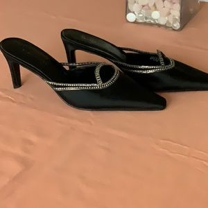 Karen Scott  4 inch heels black